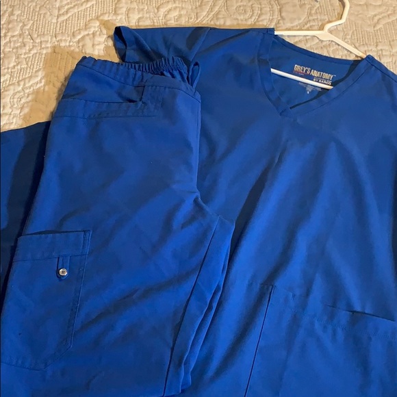 Grey's Anatomy Other - Grey’s Signature Scrub Set